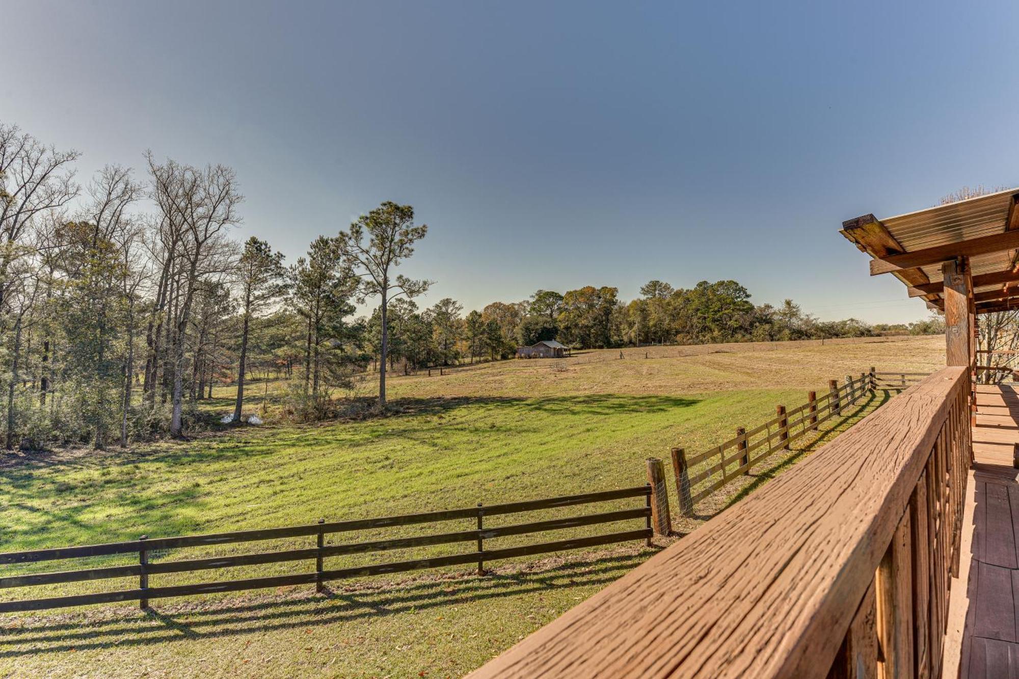 Pet-Friendly Opp Vacation Rental With Spacious Deck! Bagian luar foto