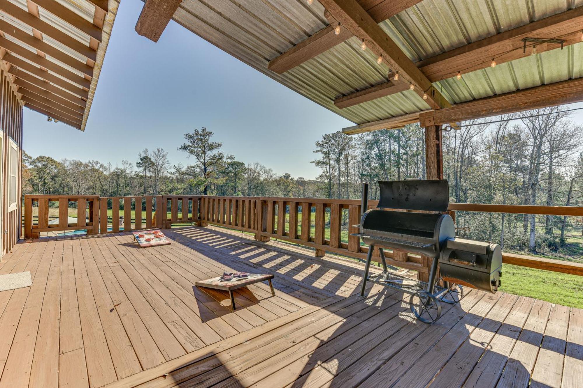 Pet-Friendly Opp Vacation Rental With Spacious Deck! Bagian luar foto